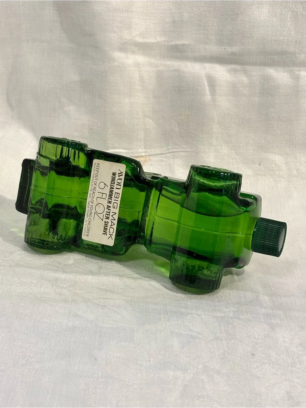 Vintage Avon Big Mack Windjammer After Shave 6 Oz Green Glass Truck Decanter 70s